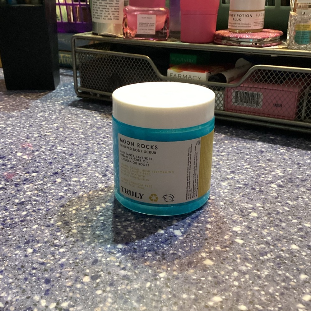 Truly Moon Rocks Whipped Body Scrub